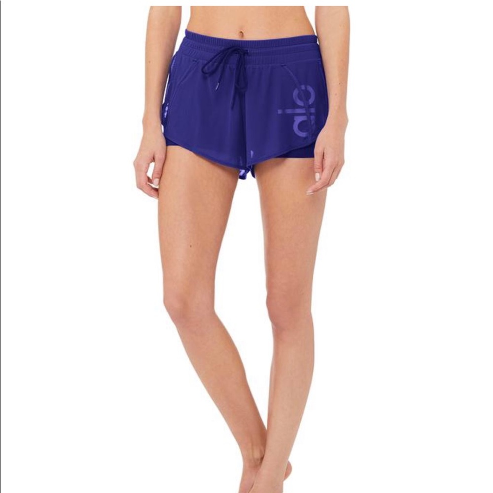 ALO YOGA AMBIENCE SHORT - GRAPHIC